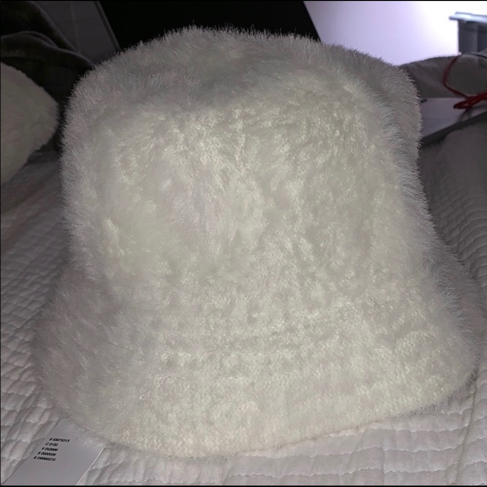 white bucket hat